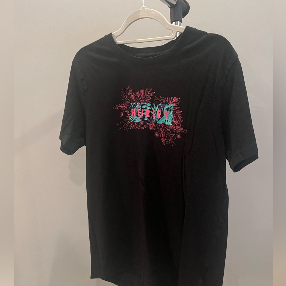 Hurley tee shirt